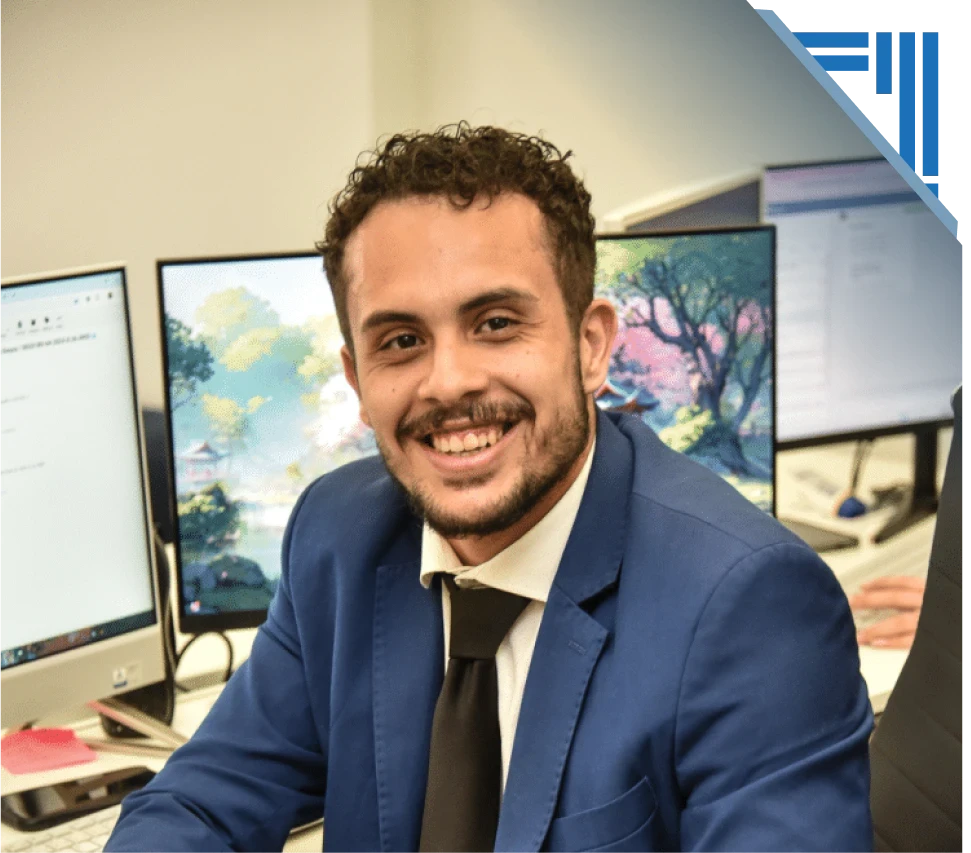 <em>CONHEÇA O</em><br /><strong>ADVOGADO MATHEUS DOS SANTOS</strong>