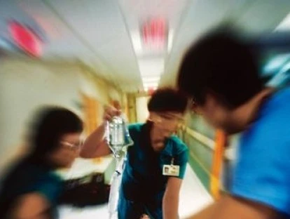 Internação de urgência: plano de saúde não pode alegar carência