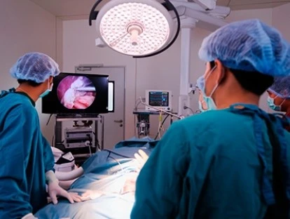 Plano de saúde deve custear cirurgia de endometriose via videolaparoscopia