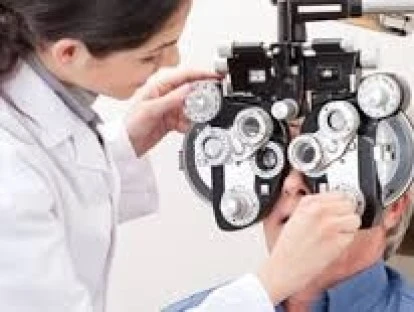 Injeções intraoculares anti-VEGF