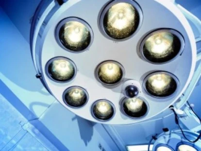 Aspirador ultrassônico