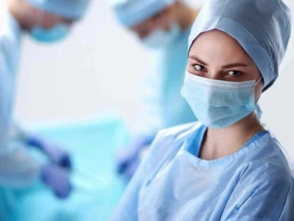 Erro médico em implante de silicone gera dever de indenizar paciente