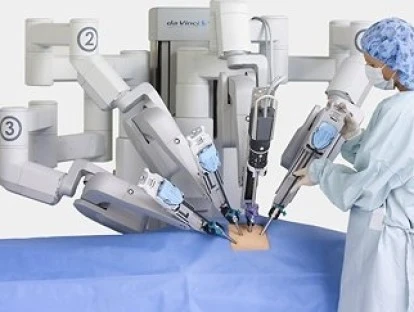 Plano de saúde deve autorizar procedimento cirúrgico com robô Da Vinci