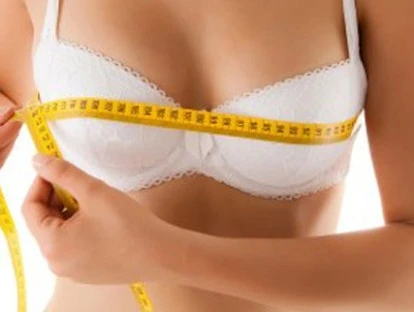 Dermolipectomia e correção de mamas