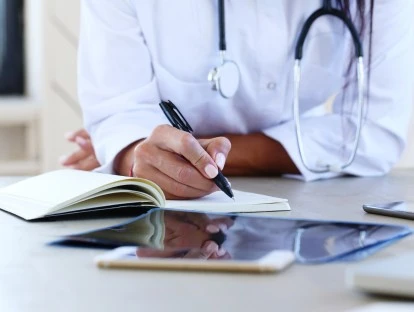 Advogada especialista em erro médico - conheça a Dra. Juliana Emiko