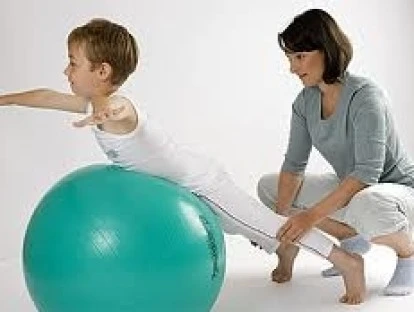 Terapia pelo método Bobath: plano de saúde deve custear tratamento