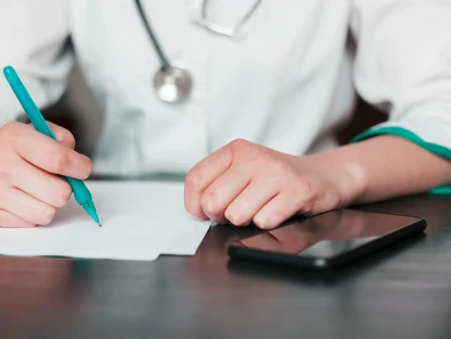 Amil cancela planos de saúde administrados pela Qualicorp