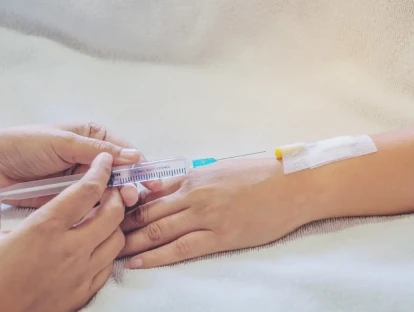 Mirvetuximabe soravtansina (Elahere): nova opção aprovada pela Anvisa para câncer de ovário