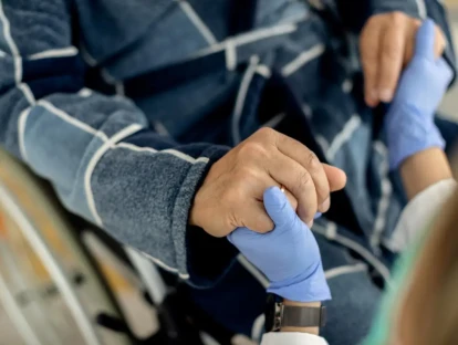 Tofersen (Qalsody) para ELA SOD1: preço, importação e cobertura pelo plano